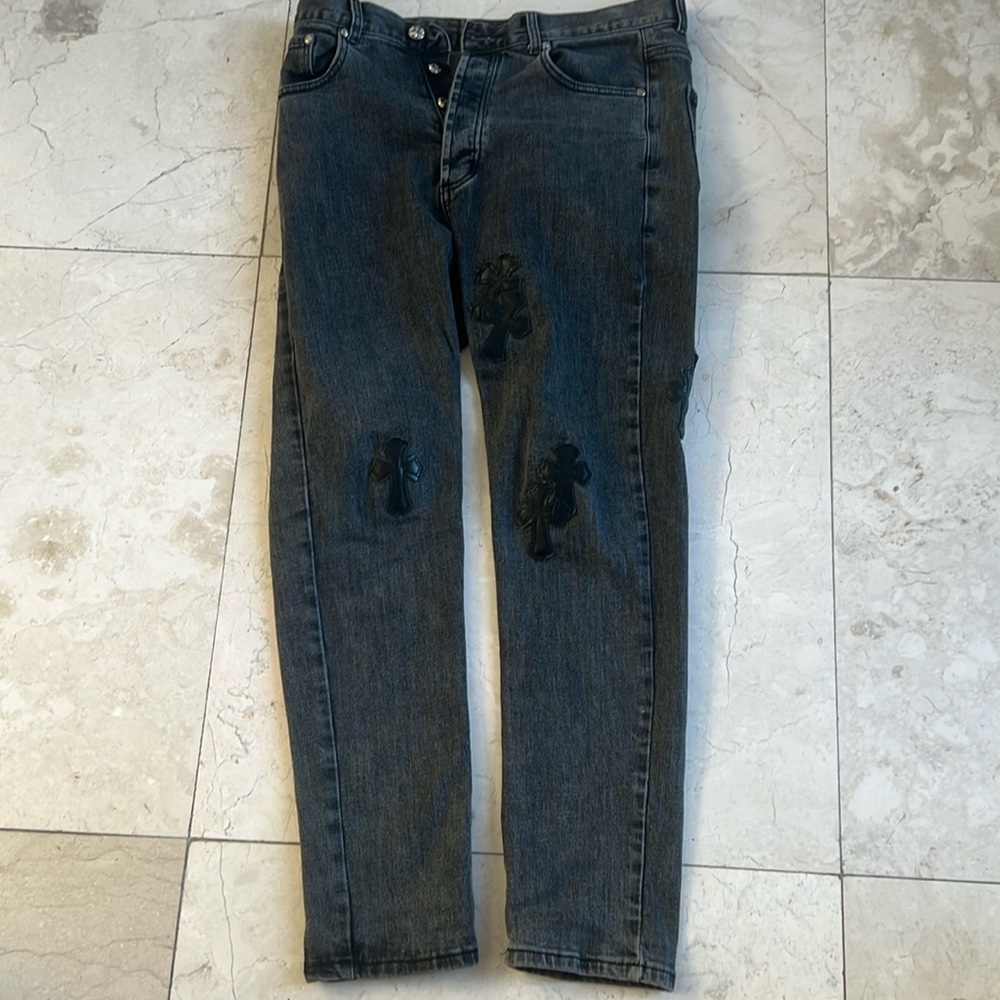 Selling black on black chrome heart jeans